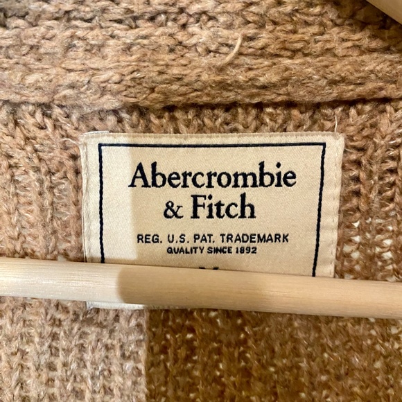 Abercrombie & Fitch Camel Cardigan - Picture 3 of 5